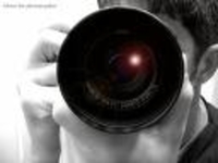Popular photography studio shutting down