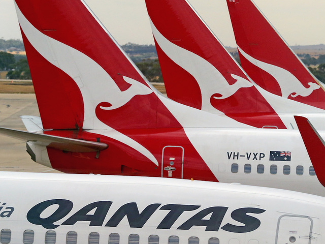 Dublin-born Qantas chief hit with pie in Australia