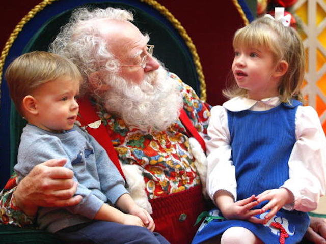 Pastor tells children lined up to see Santa that Santa isn't real