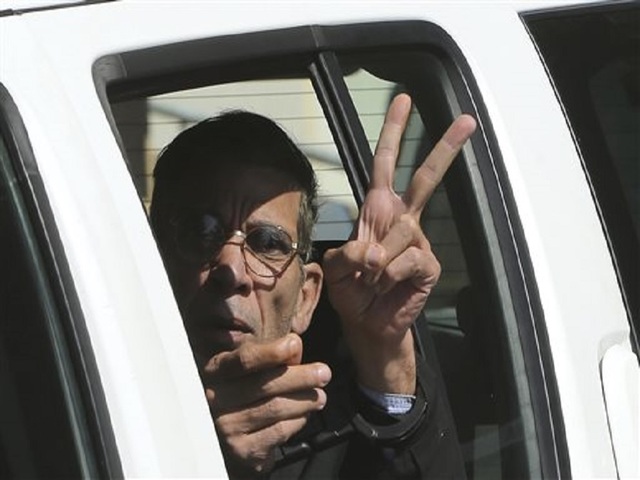 Egyptian hijack suspect to be held for 8 days