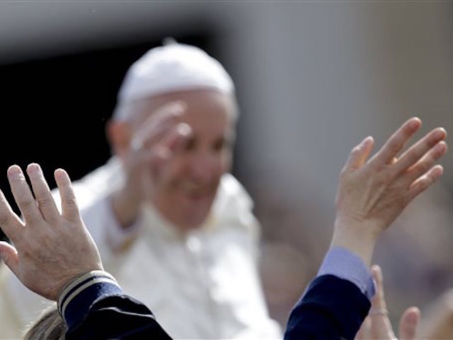Pope replaces US ambassador Vigano