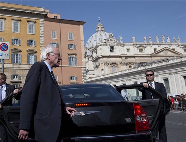 Pope: Sanders encounter sign of good manners