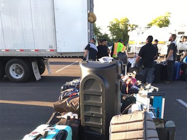 Phoenix airport baggage moves after big delay