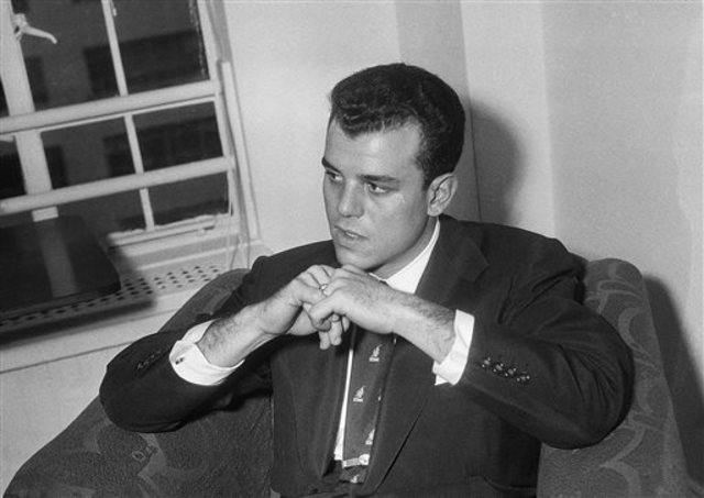 Singer Julius La Rosa dies at 86