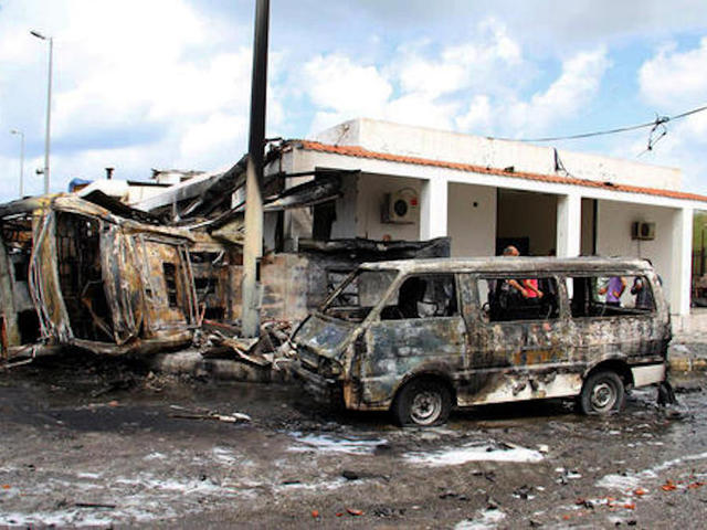 Death toll rises in bombing of Syria strongholds