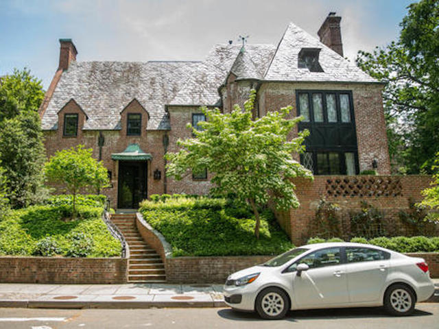 The Obamas have picked their next house