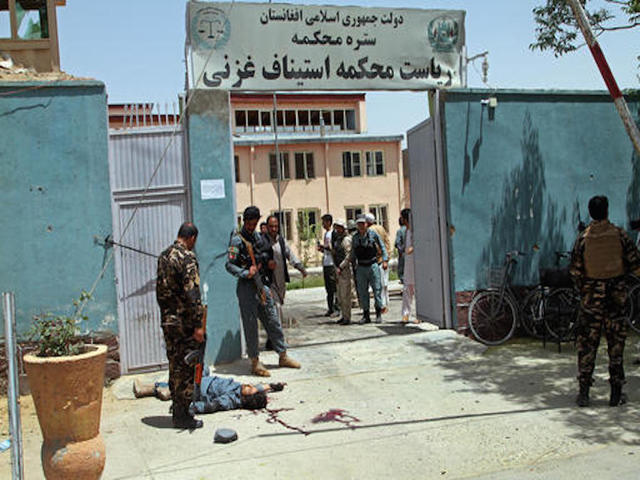 Taliban hit court in east Ghazni, killing 6
