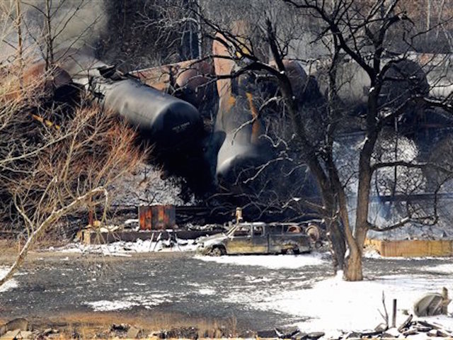 Cleanup conitnues from Oregon train derailment