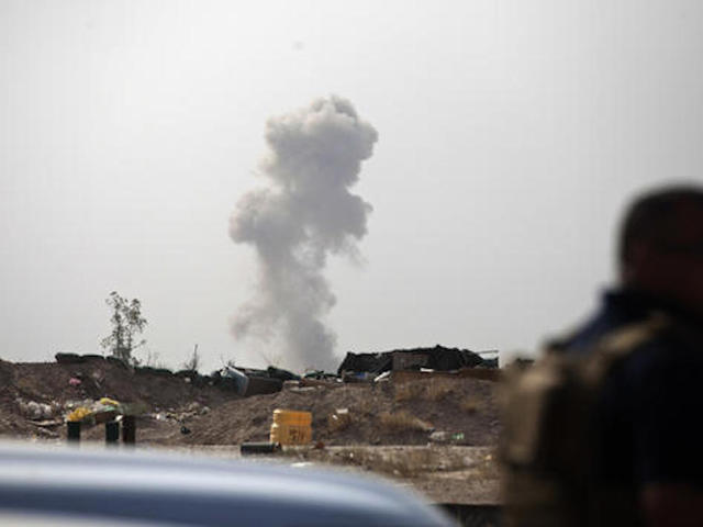 Iraqi forces battling ISIS in Fallujah