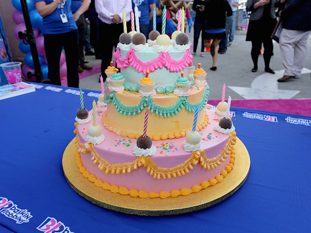 How you can help this young autistic woman have the best birthday ever