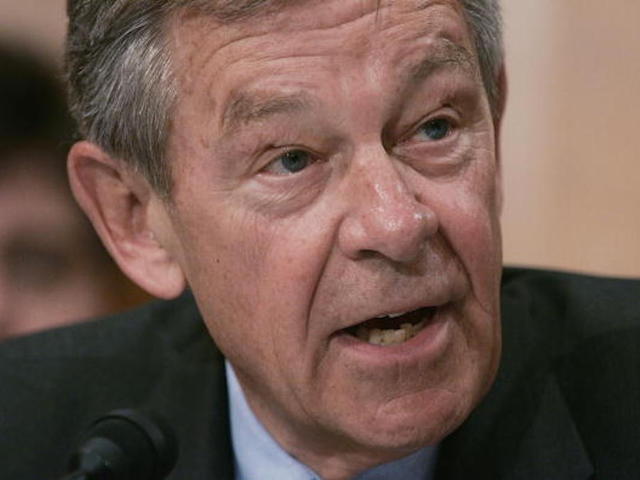 Longtime Ohio senator George Voinovich has died