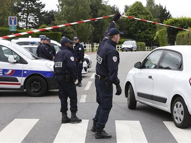 'I just killed a police officer,' said French stabbing suspect