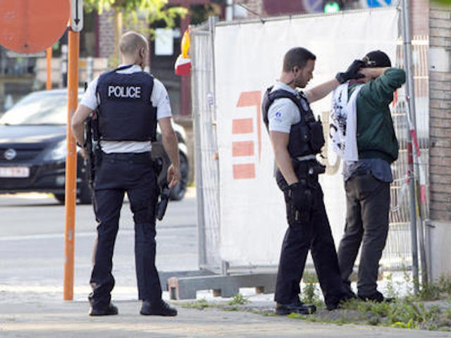 Attacker wounds 2 police in Belgium, shouts 'Allahu Akhbar'