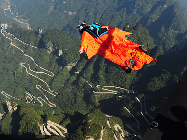 Wing suiter's death was live-streamed on Facebook, reports say