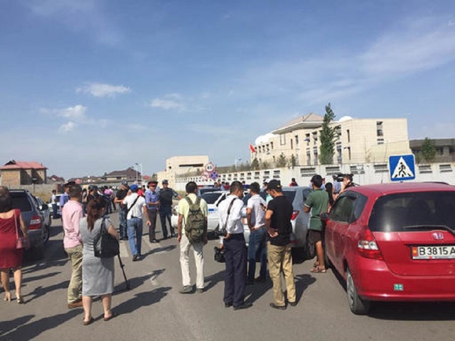 Suicide bombing attack at Chinese embassy in Kyrgyzstan