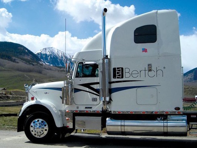 Boss takes employees on Caribbean cruise — all 800 of them