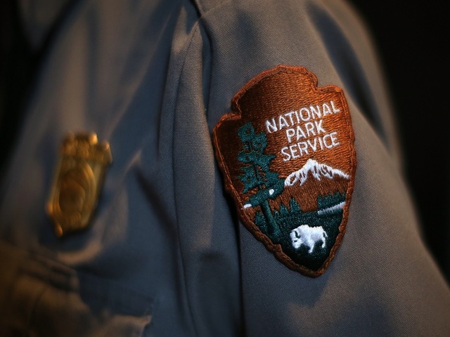 As Trump muzzles Parks Service, unverified 'alternative' accounts flourish