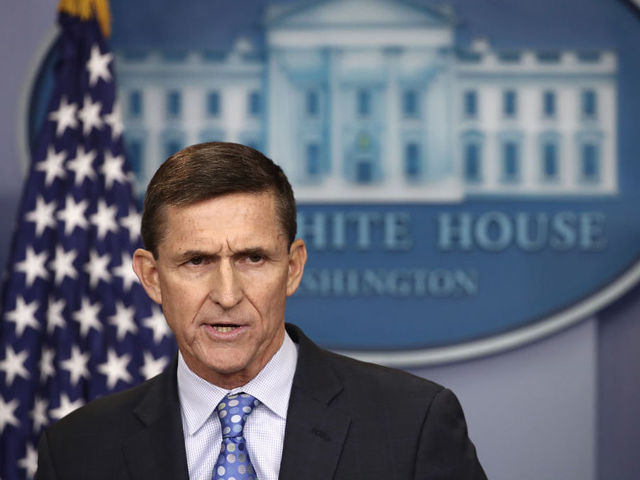 White House: Trump is 'evaluating the situation' with Flynn