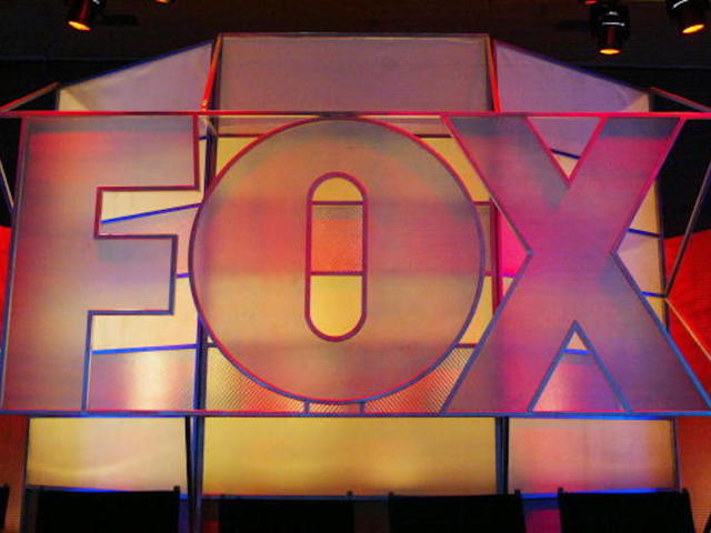 Fox News tweets correction on MSNBC report after Twitter users call out error