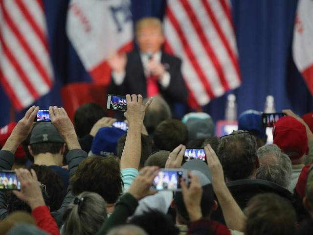 Trump's cellphone diplomacy raises security concerns