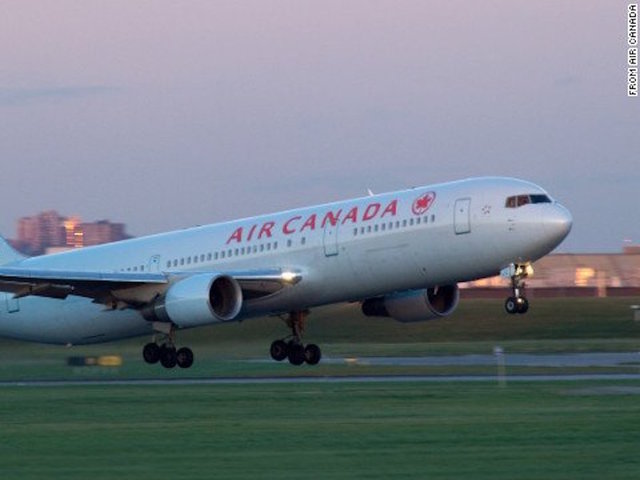 Air Canada plane