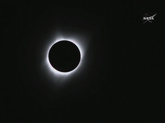 Total solar eclipse passes over United States