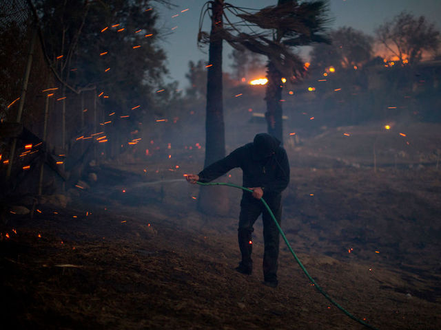 California fires: What are the Santa Ana winds?