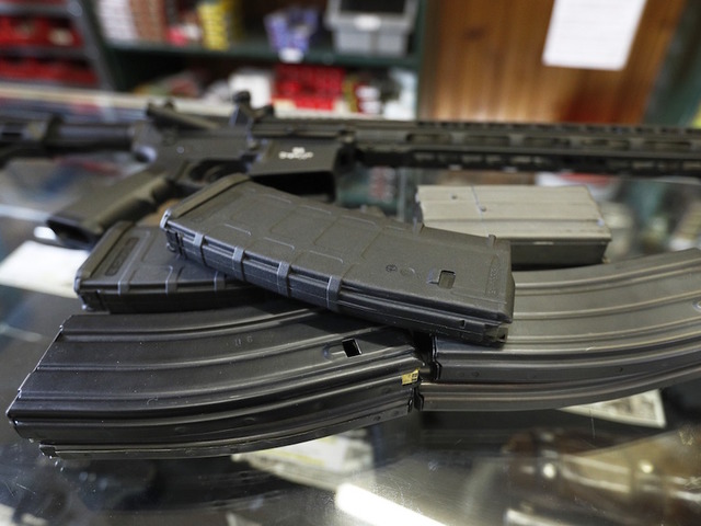 An Illinois town just banned assault weapons. The penalty if you keep one? Up to $1,000 a day