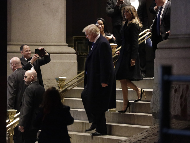 Trump condemns suspected chemical attack in Syria